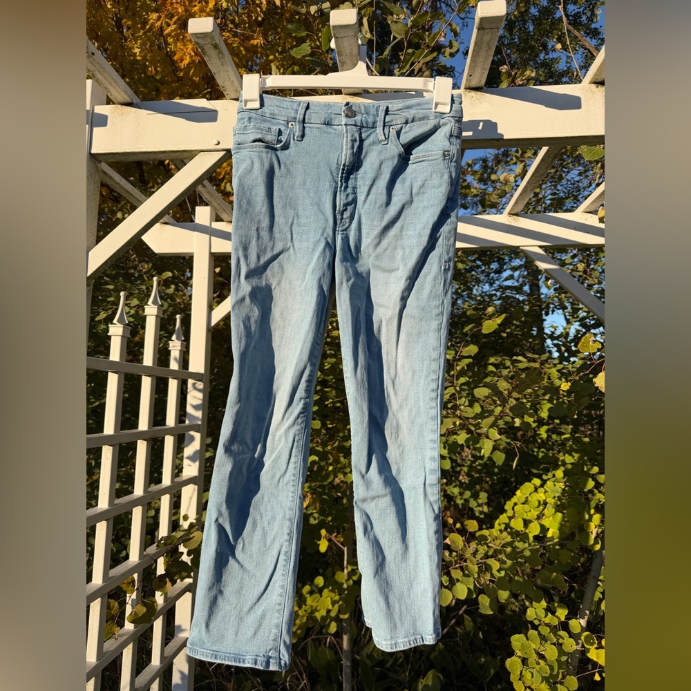 Good American Light Blue Jeans